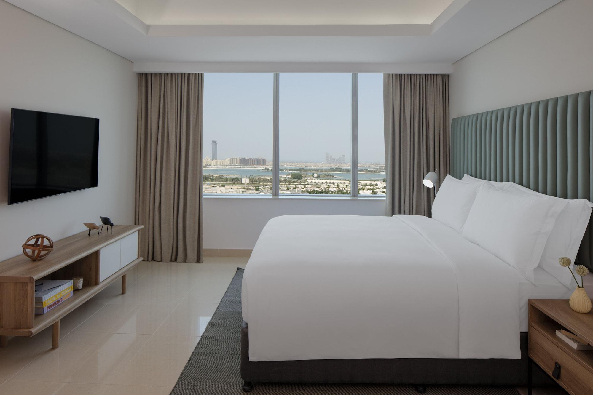 Staybridge Suites Dubai Internet City Bagian luar foto