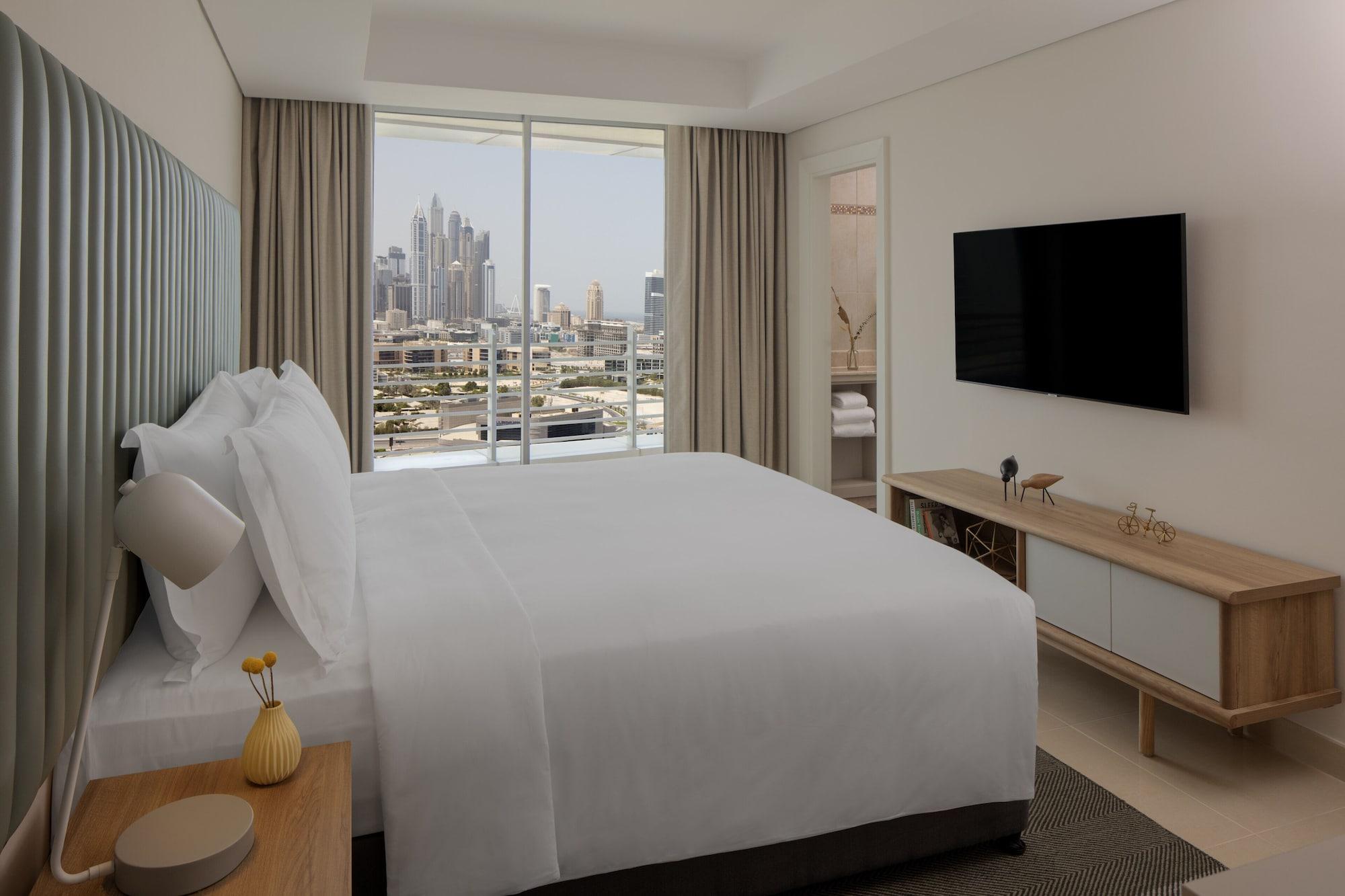 Staybridge Suites Dubai Internet City Bagian luar foto